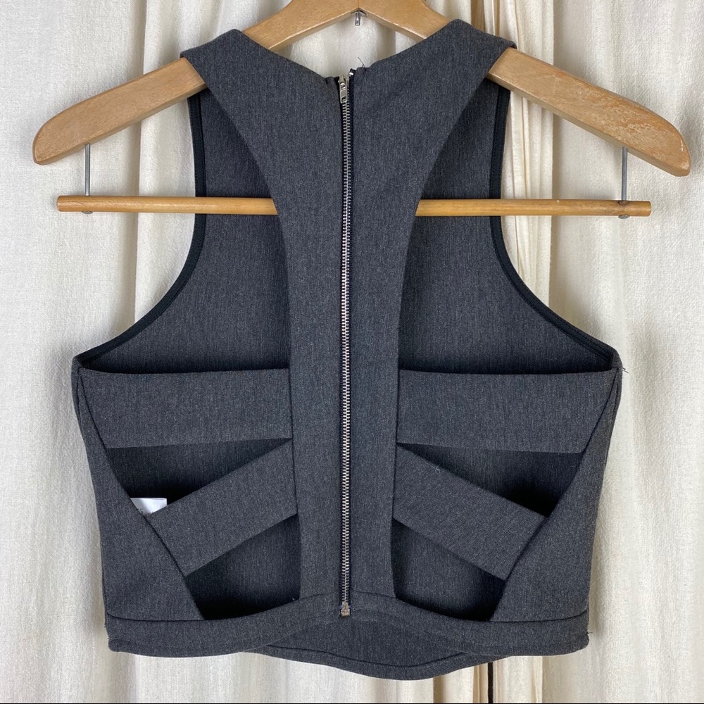 Lulu’s Grey Basic Top - image 2